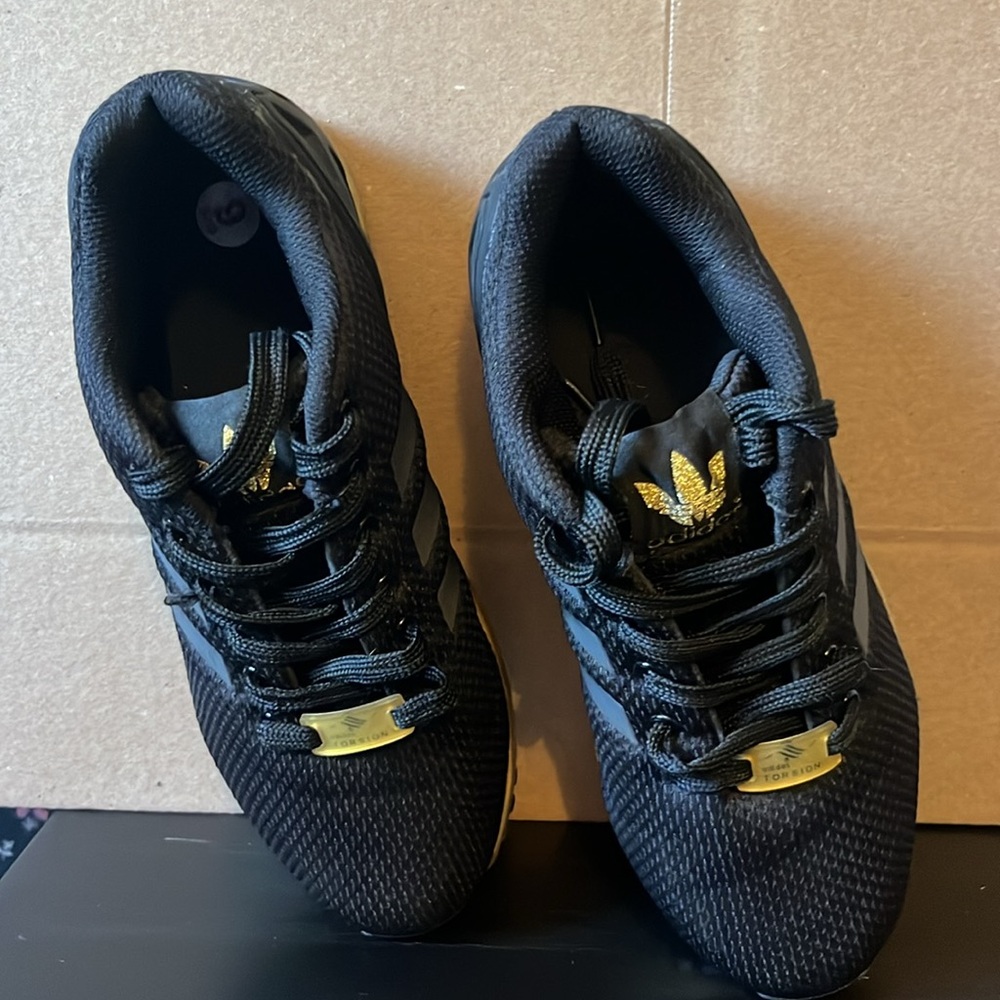 ロッベン Adidas Retropy Sneaker Women Running Shoes Torsion ZX Black